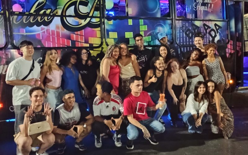 19 anos de Alegria em Movimento! Uma festa inesquecível no Balad Bus!