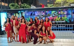 Elas, no comando sobre rodas