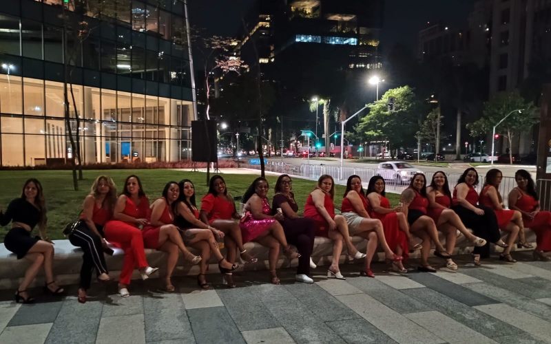 Elas, no comando sobre rodas