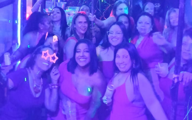 Elas, no comando sobre rodas