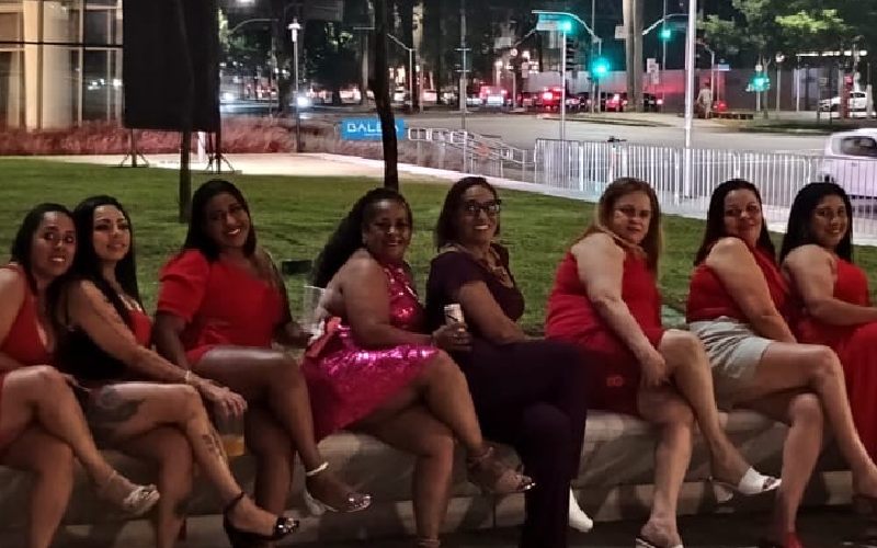Elas, no comando sobre rodas